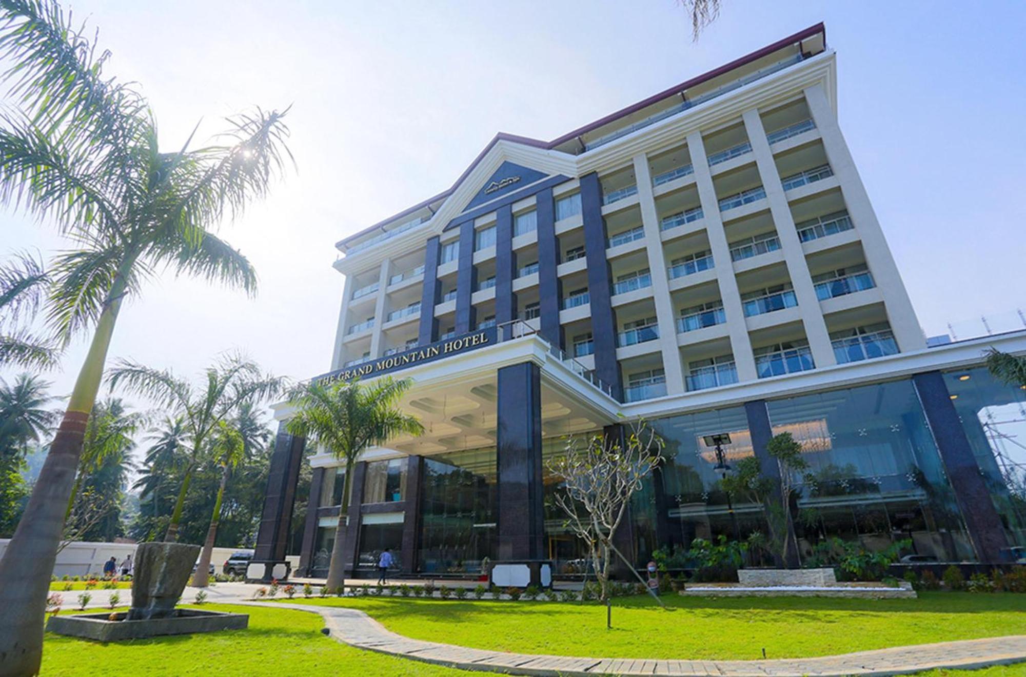 The Grand Mountain Hotel Matale Exterior photo