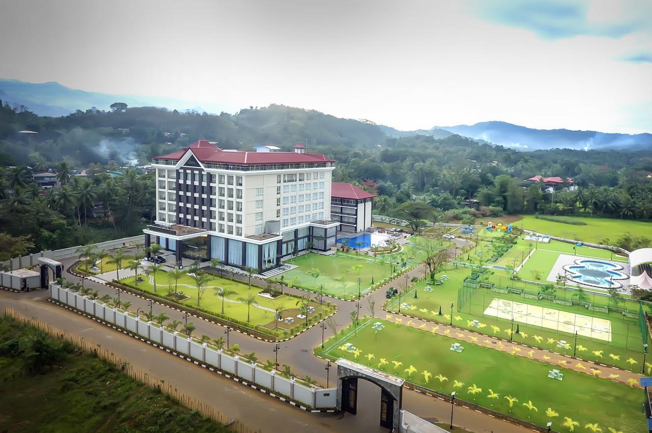 The Grand Mountain Hotel Matale Exterior photo